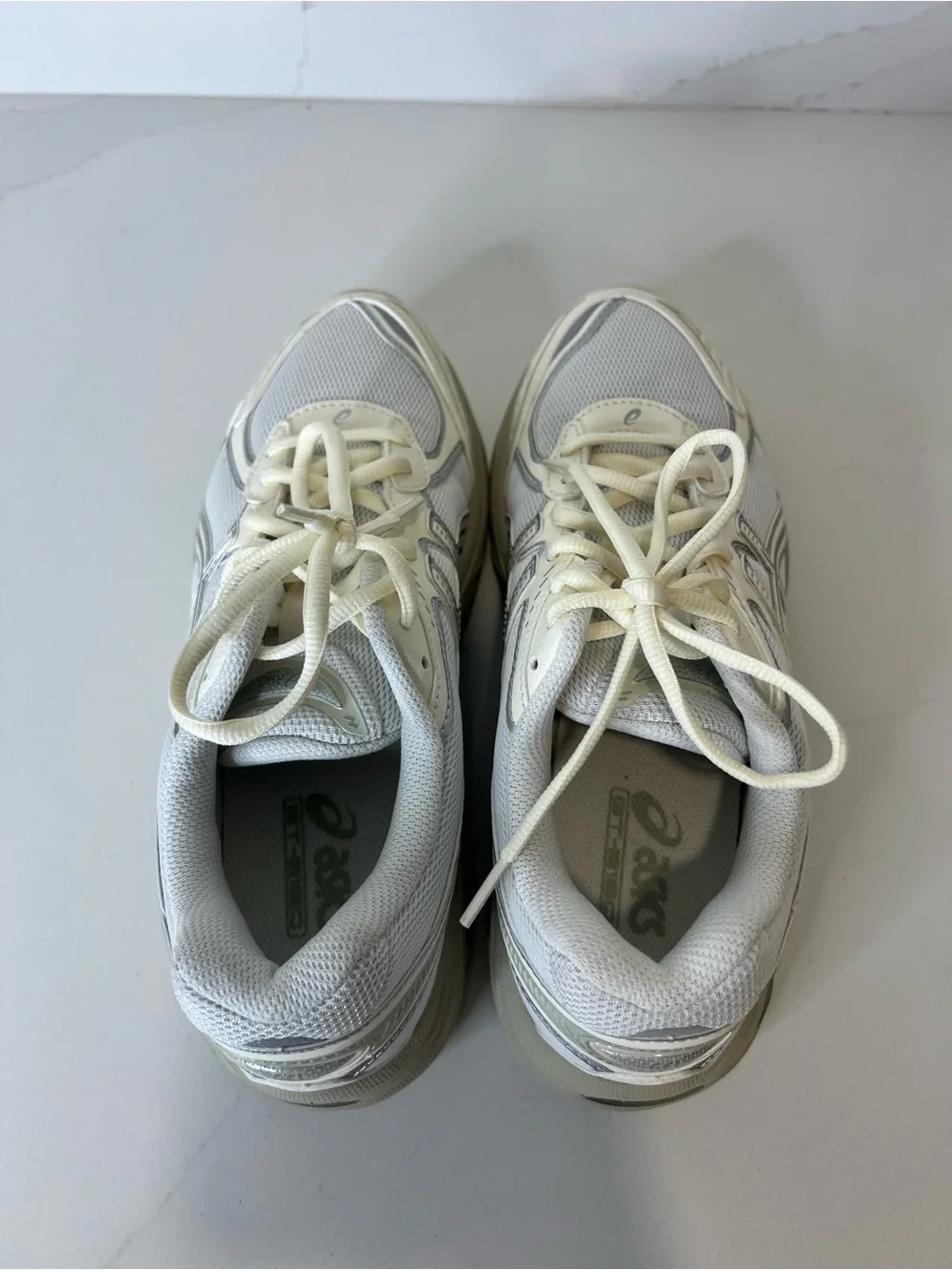 ASICS White and Light Gray Running Sneakers size 6.5